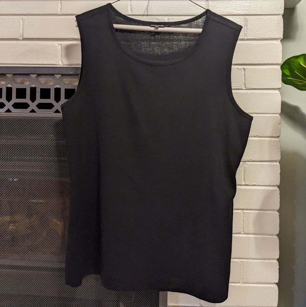Misook black top